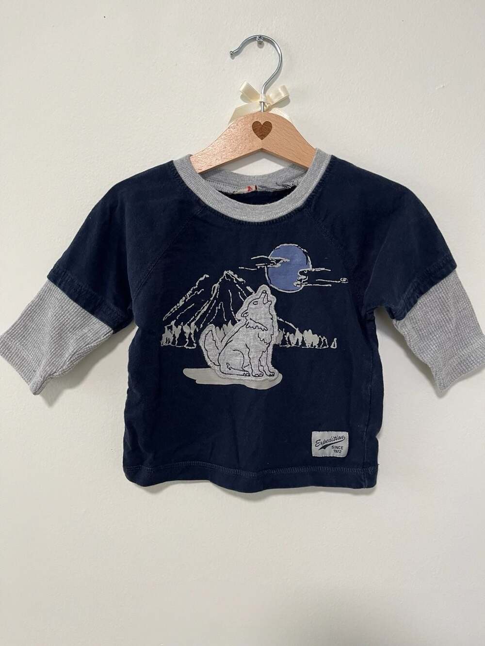 Expedition Since 1972 Wolf Print Raglan Shirt Size 12 Months Navy